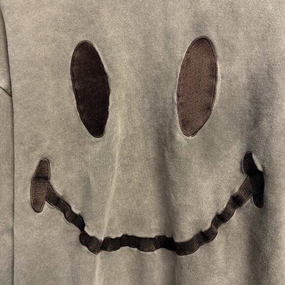 MARKET Sweatshirt Mens Large L Grey Brown Smiley Face Logo Crewneck Chinatown - Picture 3 of 12